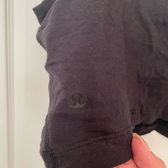 Lululemon crop top - Picture 4 of 4